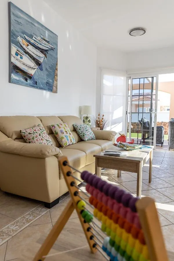 Perfect For Family Holidays With Private Pool, Near Beach And Golf- Villa Ashley Costa De Antigua Spain